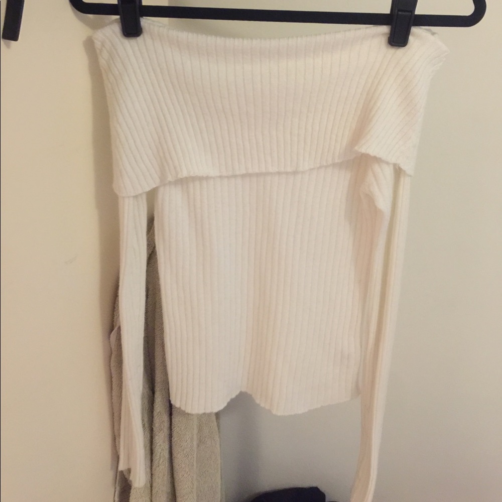Off the shoulder top white